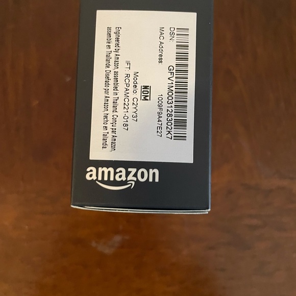 Amazon Smart Plug - Picture 2 of 5